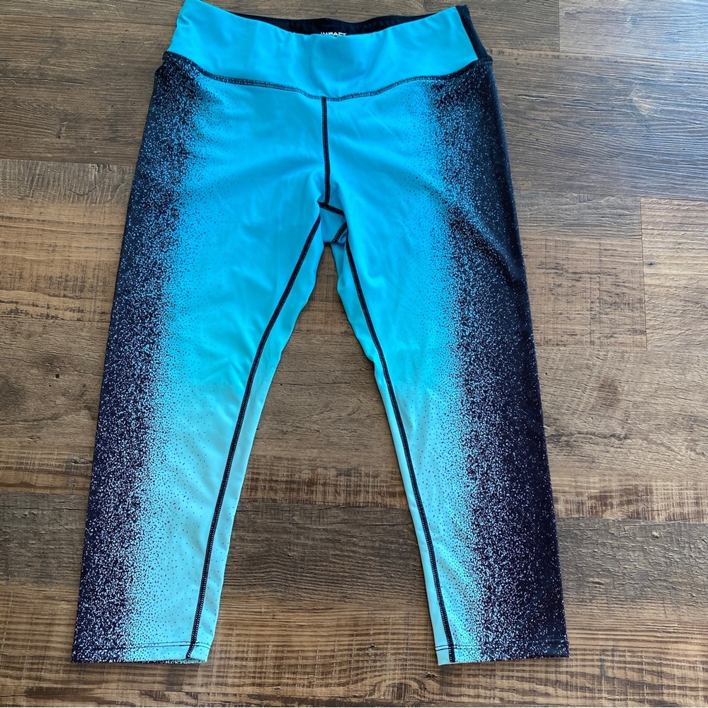 Impact by Jillian Michaels Capri Leggings Size M (2 pair)